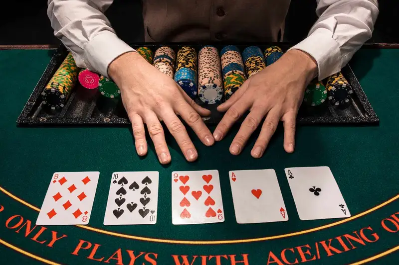 Tại Sao Vị Trí Lại Quan Trọng Trong Poker?