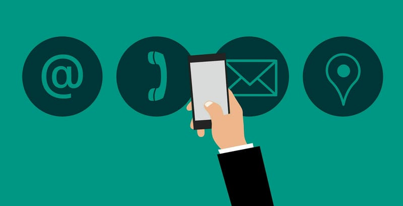 Kênh live chat trên website nhà cái SV388 hỗ trợ 24/7.