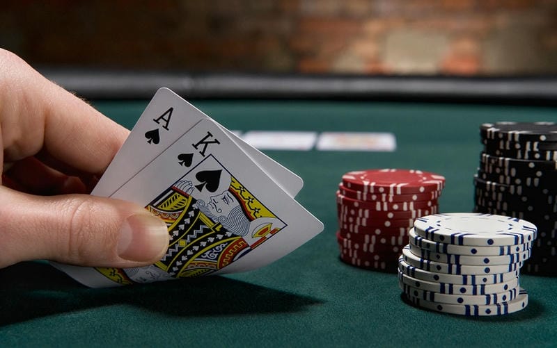 Poker tại WW88 không chỉ là game may rủi