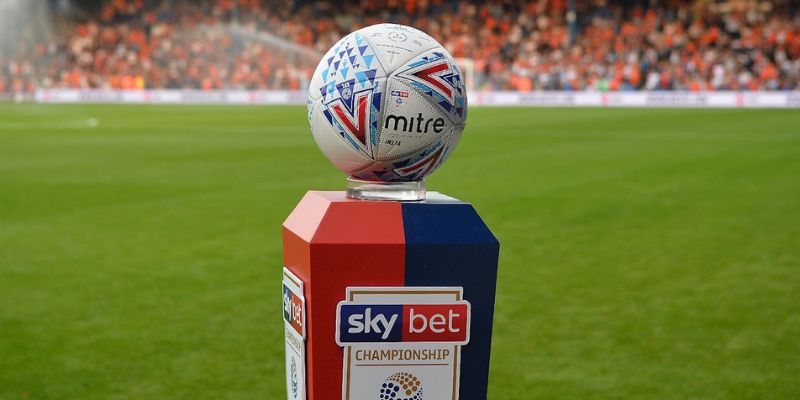 Bóng Đá Anh: Cuộc Đua Thăng Hạng Premier League Khốc Liệt