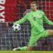 Neuer hé lộ tuyệt chiêu bắt pen khiến 12Bet cũng phải bất ngờ