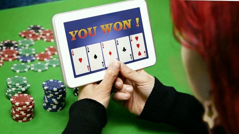 Ưu điểm game bài đổi thưởng tại cổng game B52club