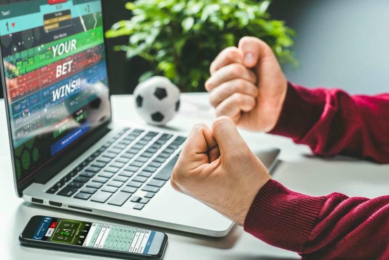 Giao diện cá cược thể thao Mibet với kèo bóng đá, tennis