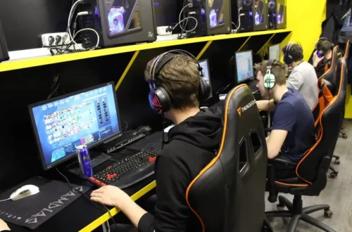  Phân tích đội cửa dưới tại Esport 78WIN 