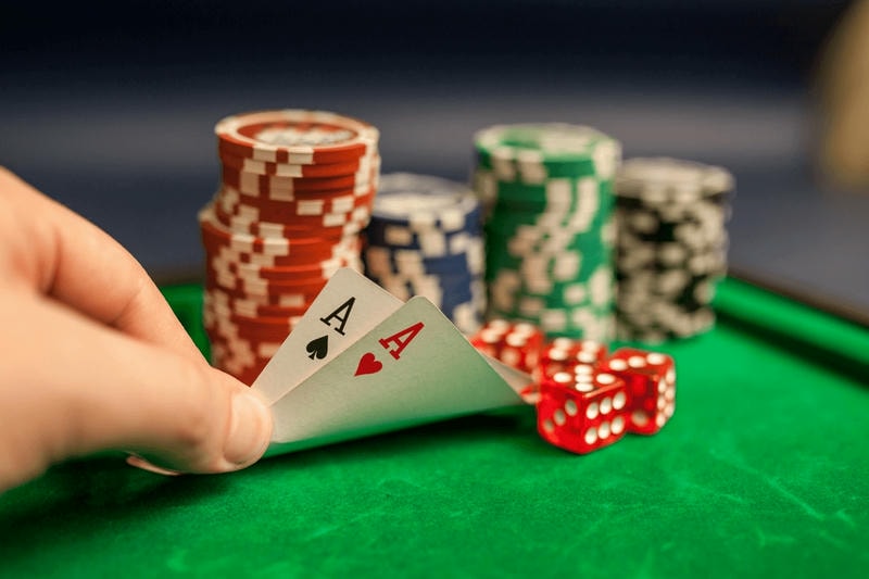 Gửi bài thông minh trong luật phỏm tái gửi ù đền tại iwin68