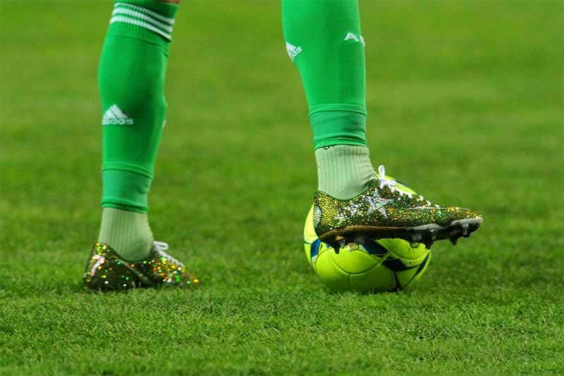 Niềm tự hào CR7: Nike Mercurial Rare Gold