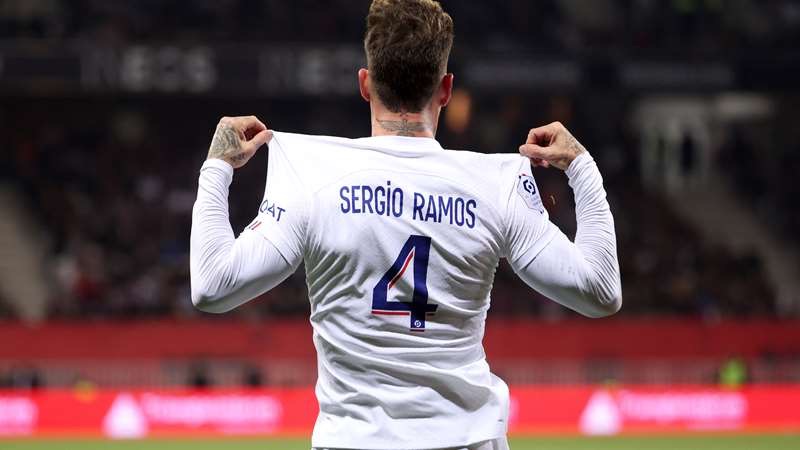 Chẳng thể bàn cãi khi mà Sergio Ramos chính là hậu vệ Real Madrid vĩ đại nhất