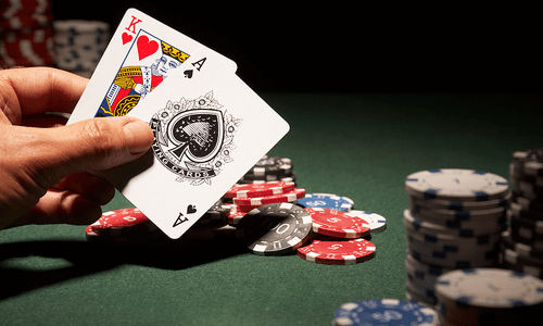 Làm sao để nhanh tay thắng lớn ở game bài đổi thưởng blackjack?