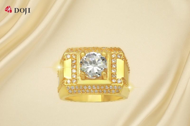 Với độ tinh khiết cao gần như tuyệt đối, vàng 24K sở hữu màu vàng đậm óng ánh, là biểu tượng của sự quyền quý và thịnh vượng.