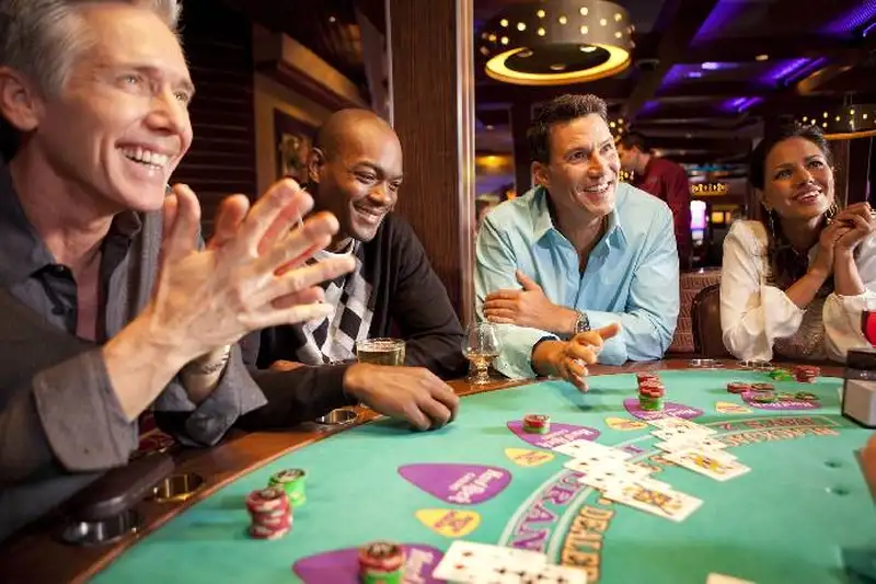 Lợi thế và bí quyết cược thắng lớn Baccarat