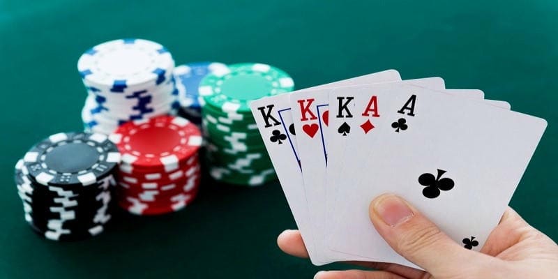 Bí quyết tố bài và chọn thời điểm hợp lý