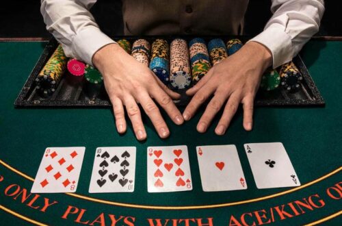 Kỹ thuật bluffing đỉnh cao để lừa đối thủ