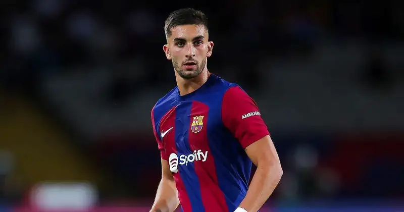 Ferran Torres bùng nổ với khả năng dứt điểm đa dạng