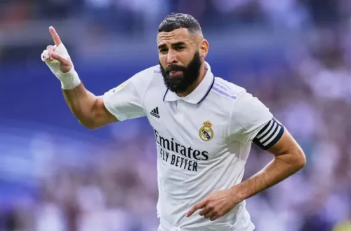 Bí quyết nâng cấp Benzema tối ưu sức mạnh đội hình