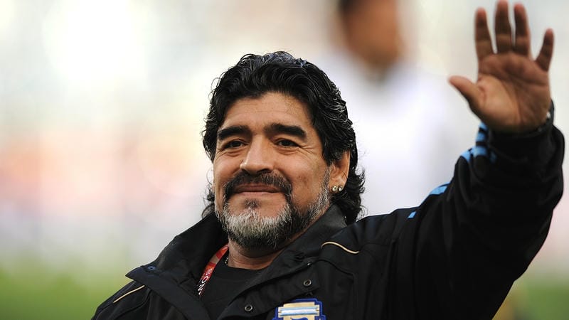 Đói nghèo và ngọn lửa không bao giờ tắt 