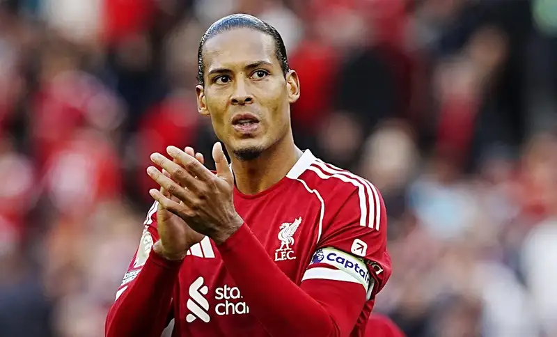 Khả năng đọc tình huống siêu nhanh của Van Dijk