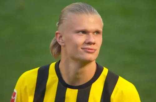 Một chạm định đoạt trận đấu