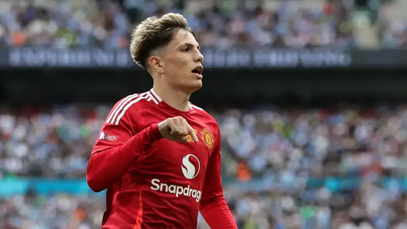 Sự thăng hoa không giới hạn của alejandro garnacho