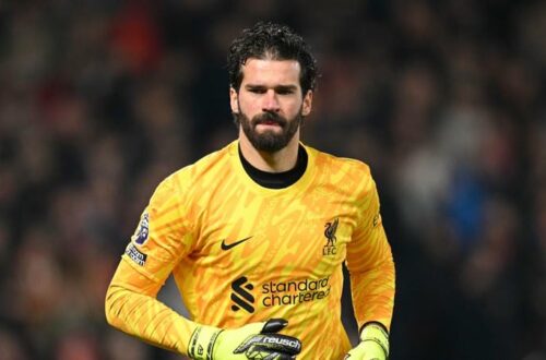 Người hùng thầm lặng viết nên lịch sử tại Anfield