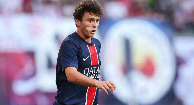 Kỹ năng thoát pressing đẳng cấp mang tên Joao Neves