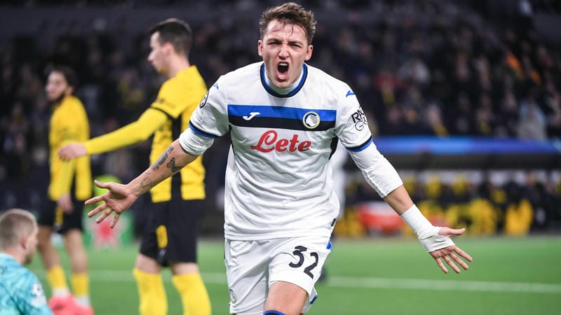 Kỹ thuật dứt điểm một chạm tối giản nhưng hiểm hóc