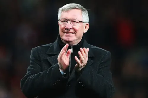 Chiếc đồng hồ và nỗi khiếp sợ mang tên bù giờ