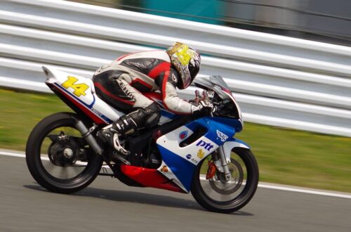 Những siêu xe mạnh mẽ chuẩn bị xuất phát tranh tài