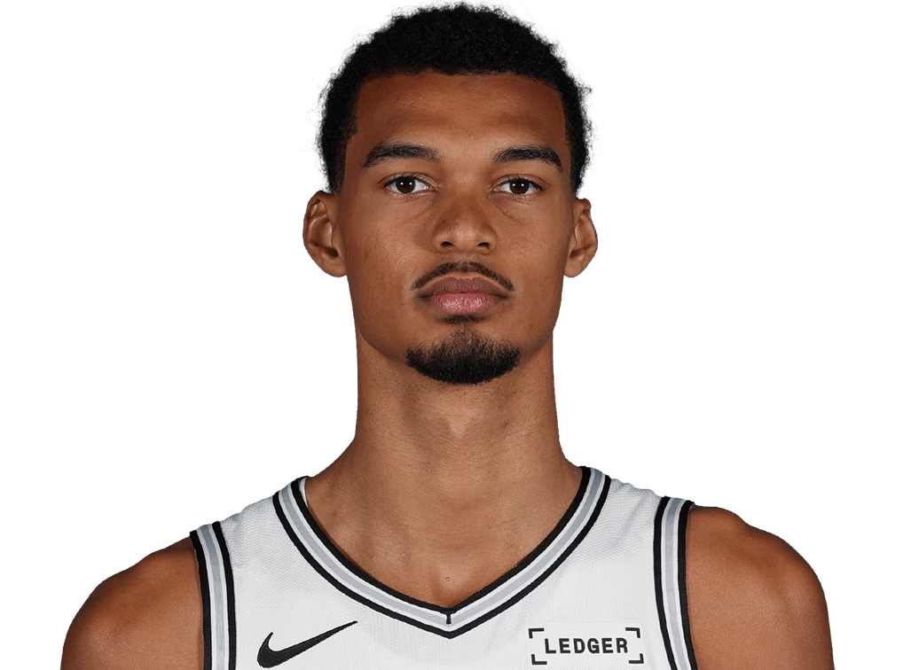 Chân dung cận cảnh của tiền đạo mang áo số 1 Victor Wembanyama