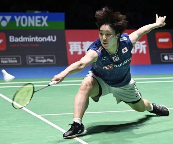 Hình ảnh tay vợt Akane Yamaguchi thi đấu trên sân